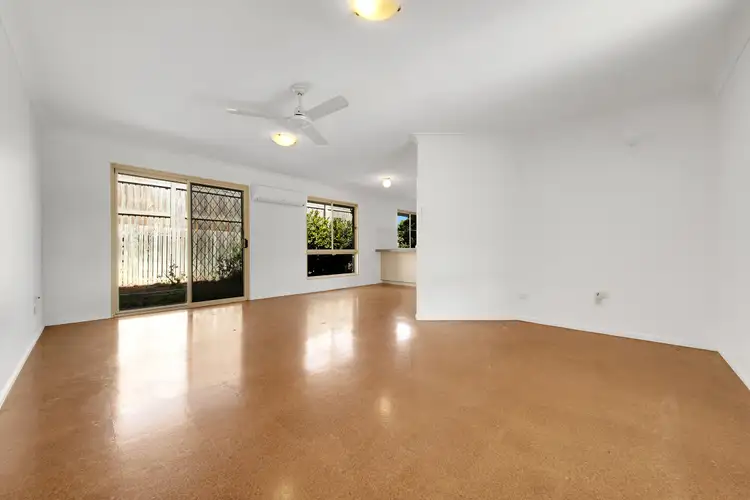 Fourth view of Homely house listing, 1 Connolly Court, Telina QLD 4680