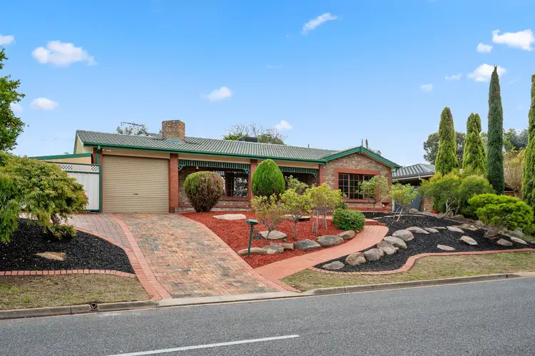 64 Kingfisher Drive, Modbury Heights SA 5092