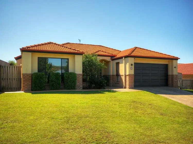 5 Makemo Street, Pacific Pines QLD 4211