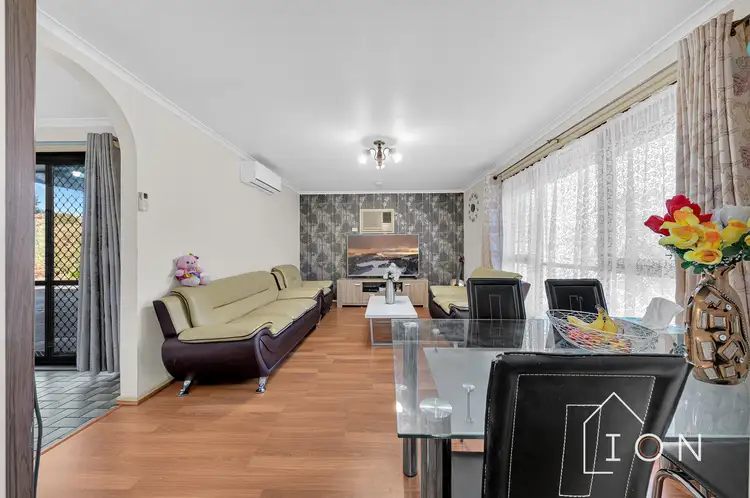 Third view of Homely house listing, 6 Marsden Court, Cranbourne North VIC 3977