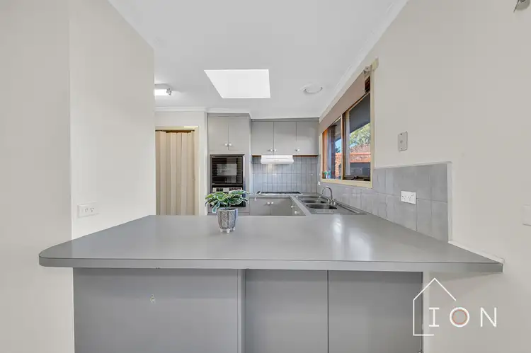 Fourth view of Homely house listing, 6 Marsden Court, Cranbourne North VIC 3977
