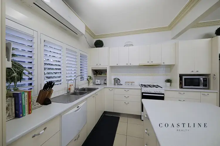 Fifth view of Homely house listing, 32 Bates Street, Svensson Heights QLD 4670