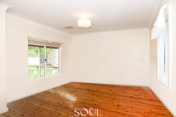 Fifth view of Homely house listing, 2 Cedar Crescent, Griffith NSW 2680