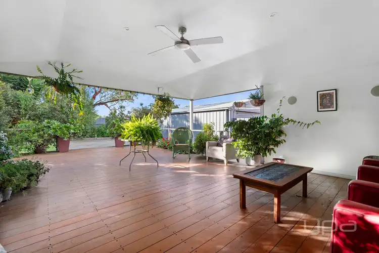16 Cassia Road, Melton VIC 3337