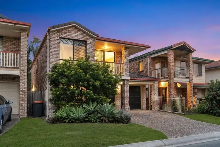 Second view of Homely house listing, 8 Araluen Place, Carindale QLD 4152