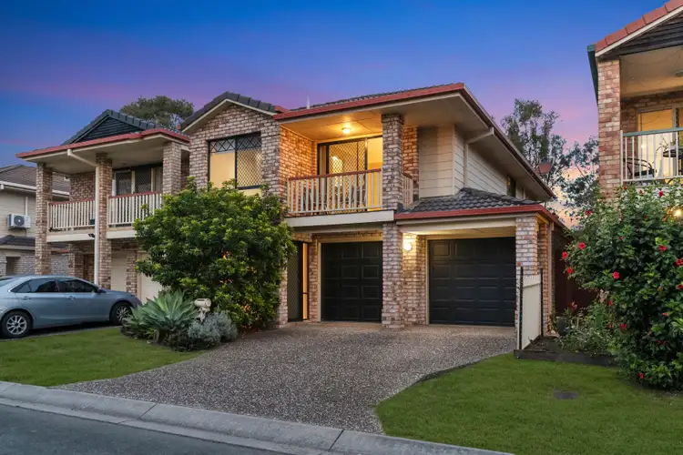 Third view of Homely house listing, 8 Araluen Place, Carindale QLD 4152