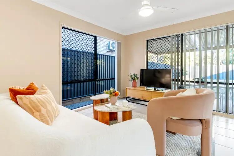 Sixth view of Homely house listing, 8 Araluen Place, Carindale QLD 4152