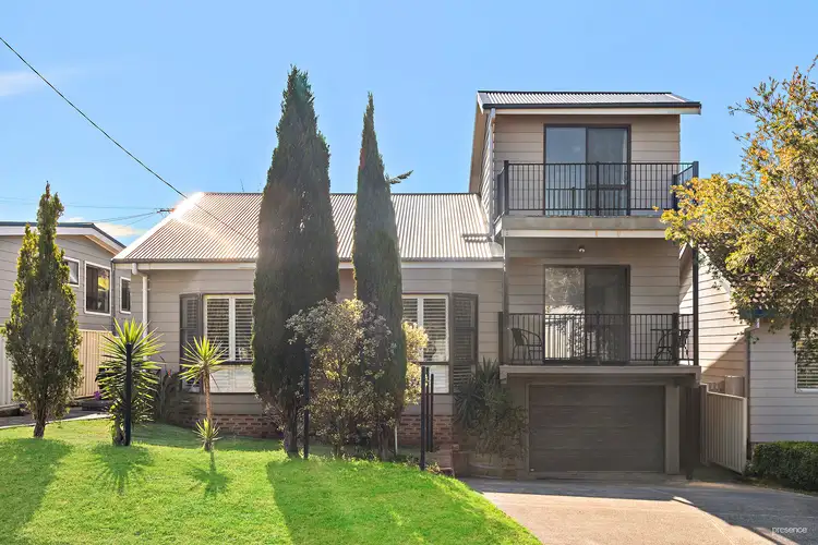 207 Wommara Avenue, Belmont North NSW 2280