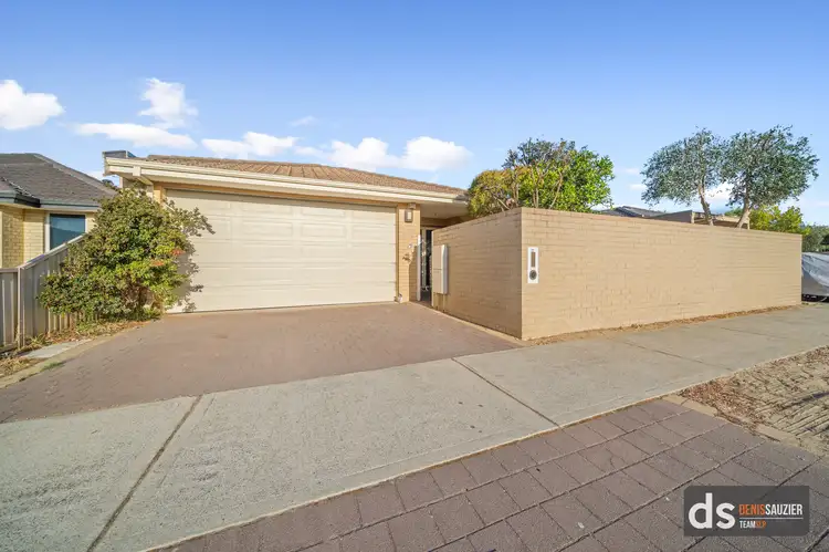 27 Phoenix Terrace, Hocking WA 6065