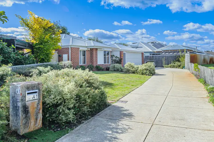 41 Simla Place, Caversham WA 6055