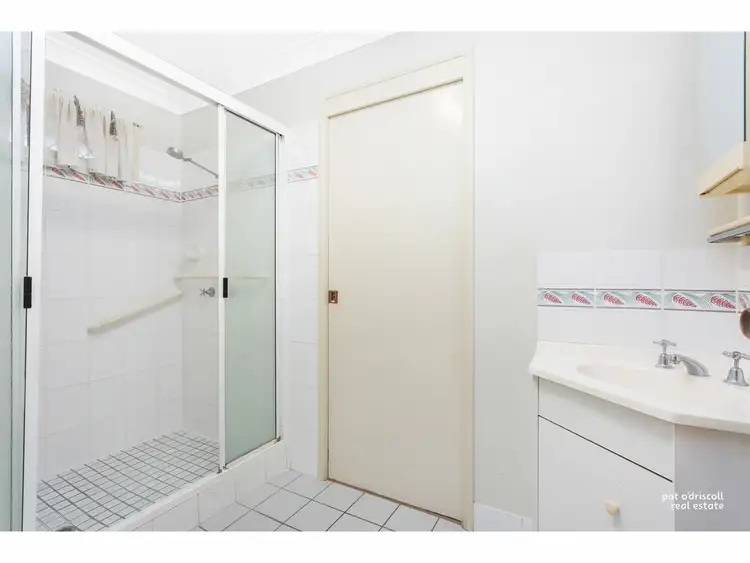 Sixth view of Homely unit listing, 2/25 Ross Street, Allenstown QLD 4700