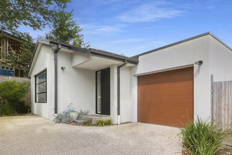 3/1 Cowley Street, Mccrae VIC 3938