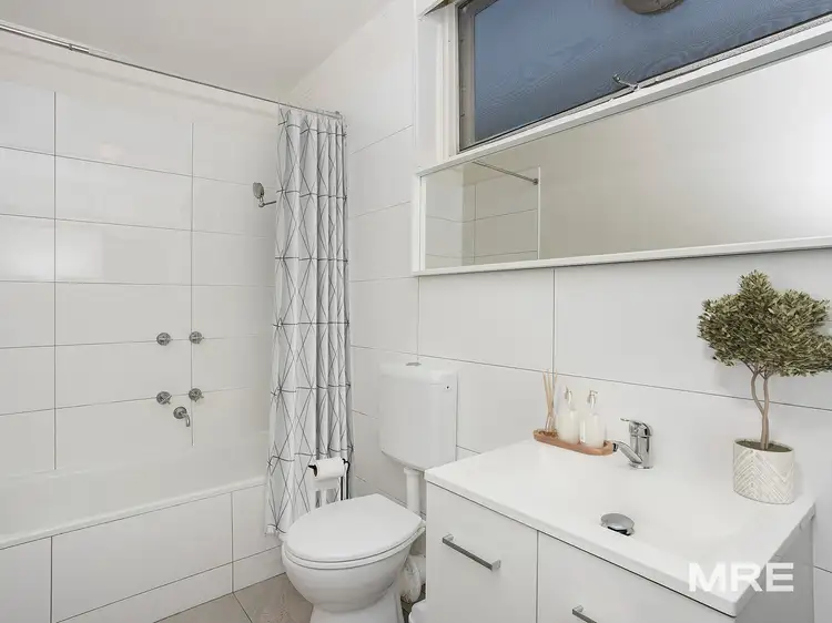 Fifth view of Homely apartment listing, 4/114 Riversdale Road, Hawthorn VIC 3122