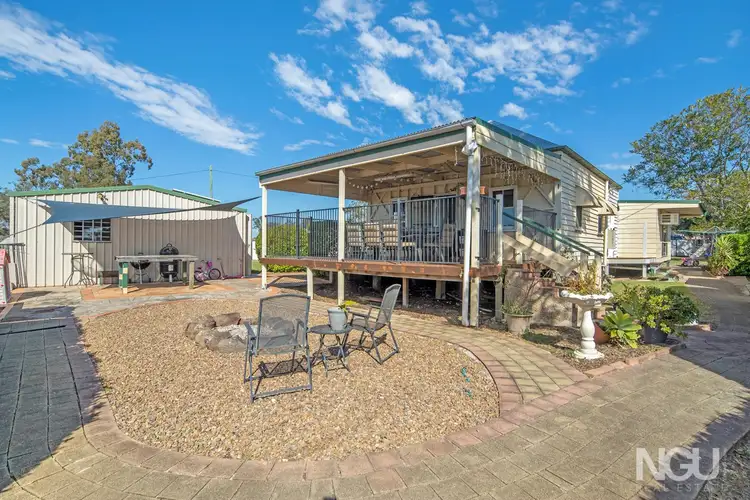 22 Hall Street, Peak Crossing QLD 4306
