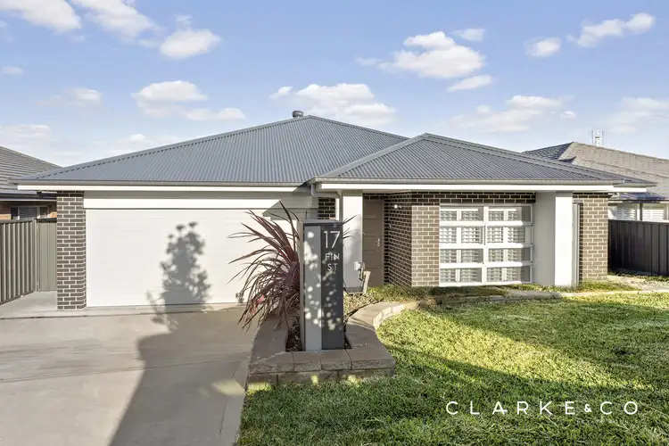 17 Fin Street, Teralba NSW 2284