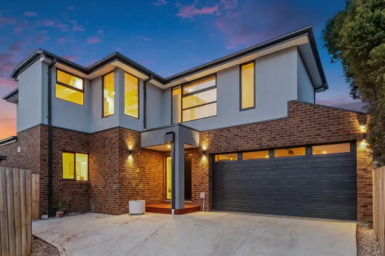 2/6 Goshawk Court, Carrum Downs VIC 3201