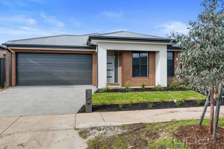 48 Saltaire Drive, Strathtulloh VIC 3338