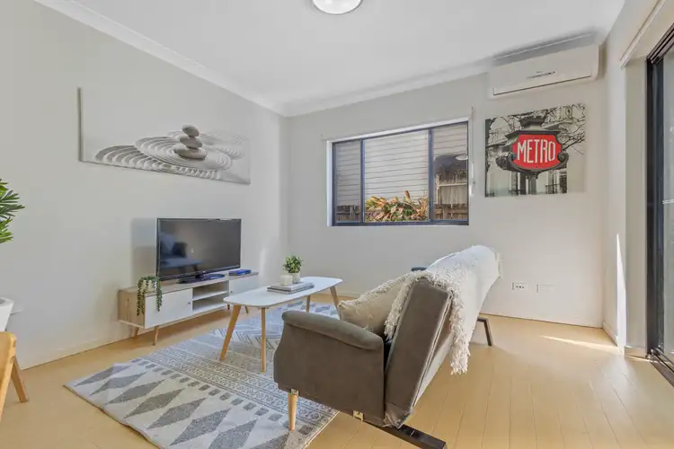 Fourth view of Homely unit listing, 3/386 Zillmere Road, Zillmere QLD 4034