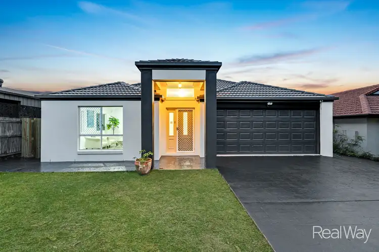 20 Central Street, Forest Lake QLD 4078
