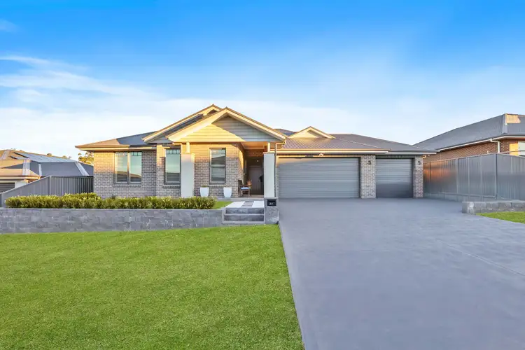 24 Walmsley Crescent, Silverdale NSW 2752