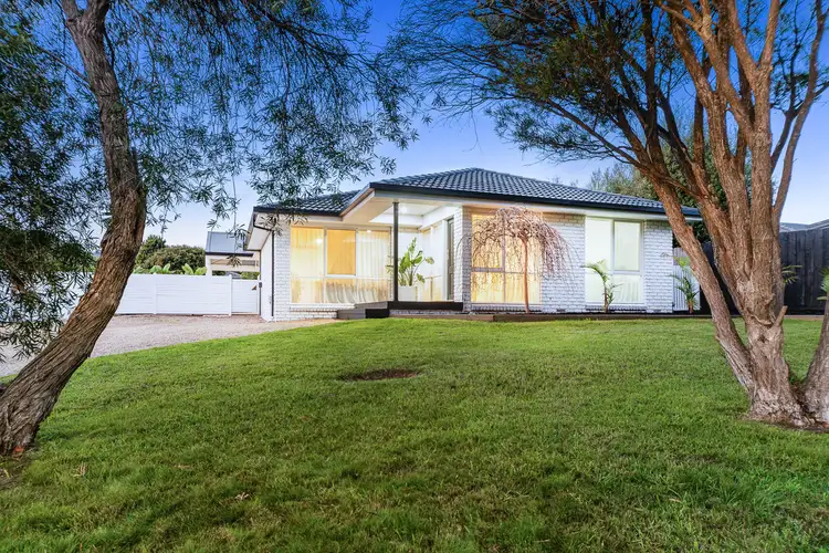 7 Acacia Wynd, Langwarrin VIC 3910