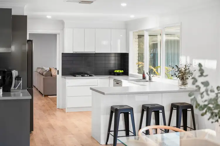 Fifth view of Homely house listing, 7 Acacia Wynd, Langwarrin VIC 3910
