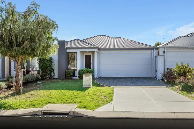 14 Kangaroo Avenue, Kwinana Town Centre WA 6167