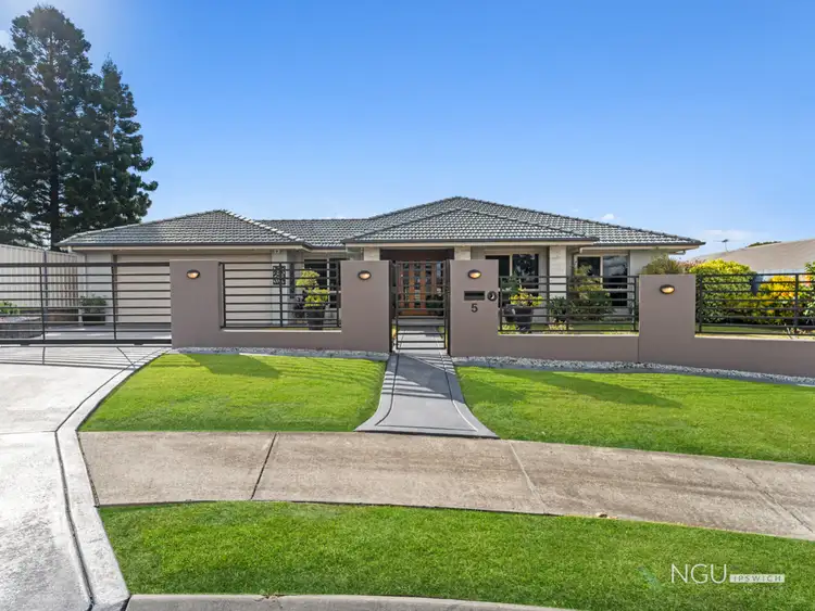 Second view of Homely house listing, 5 Muller Court, Flinders View QLD 4305