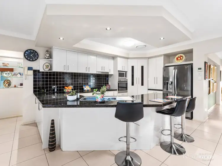 Third view of Homely house listing, 5 Muller Court, Flinders View QLD 4305