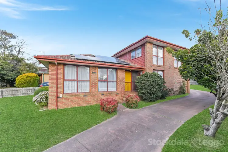 18 Sweeney Drive, Narre Warren VIC 3805