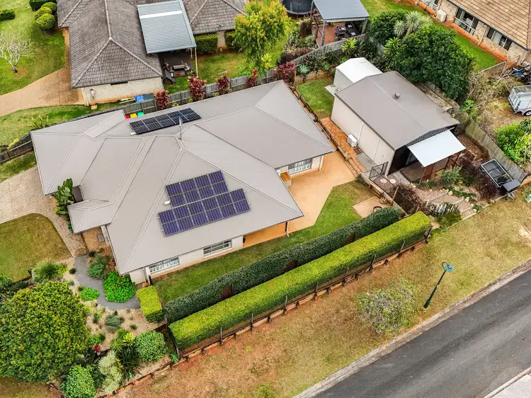 29 Smerdon Way, Glass House Mountains QLD 4518