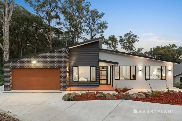 55 Mountain Road, Cockatoo VIC 3781