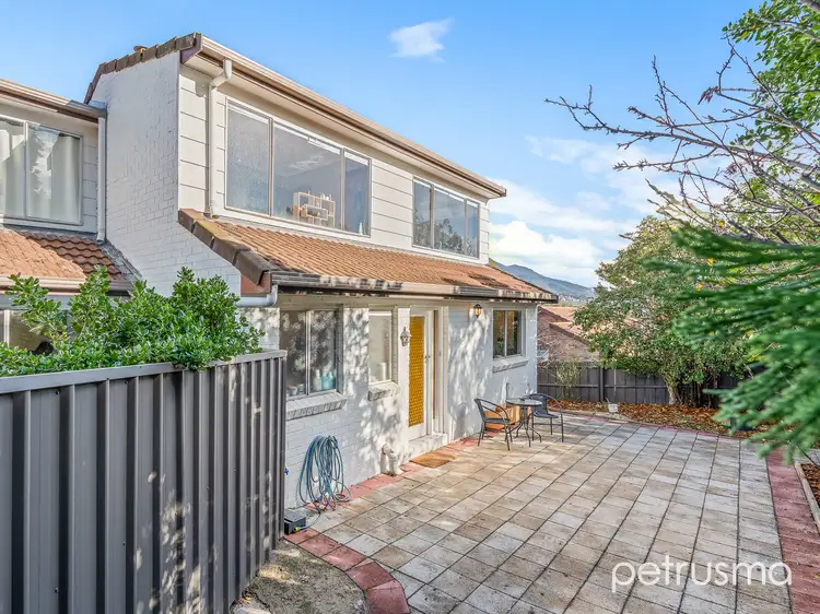10/287 Churchill Avenue, Sandy Bay TAS 7005