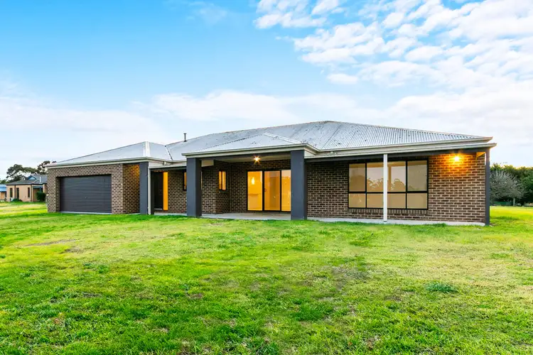 Main view of Homely house listing, 19 Cashmere Close, Wurruk VIC 3850