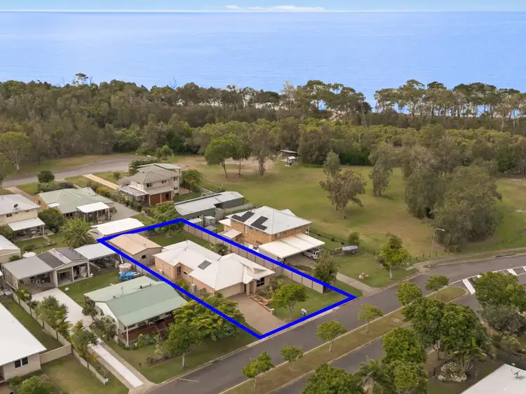 46 Beach Drive, Burrum Heads QLD 4659
