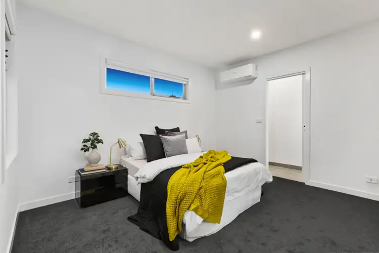 Fifth view of Homely townhouse listing, 2/1 Cosmos Street, Glenroy VIC 3046