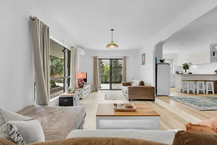 Fifth view of Homely house listing, 4 Serene Court, Mudgeeraba QLD 4213