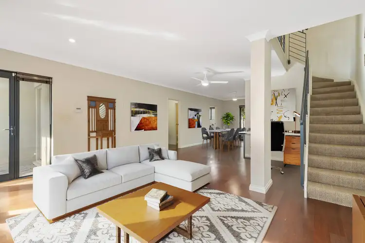 5b Murray Avenue