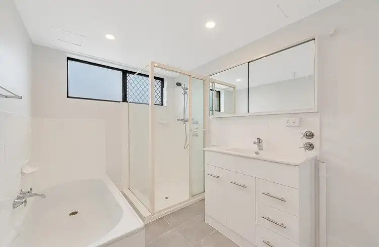 Sixth view of Homely apartment listing, 3/11 Ada Street, Taringa QLD 4068