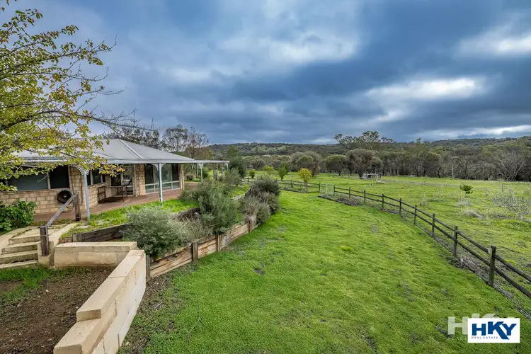 26 Avon Terrace, West Toodyay WA 6566
