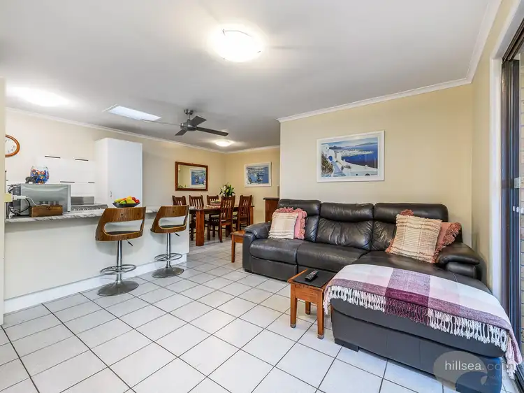 1/10 Senate Street, Labrador QLD 4215