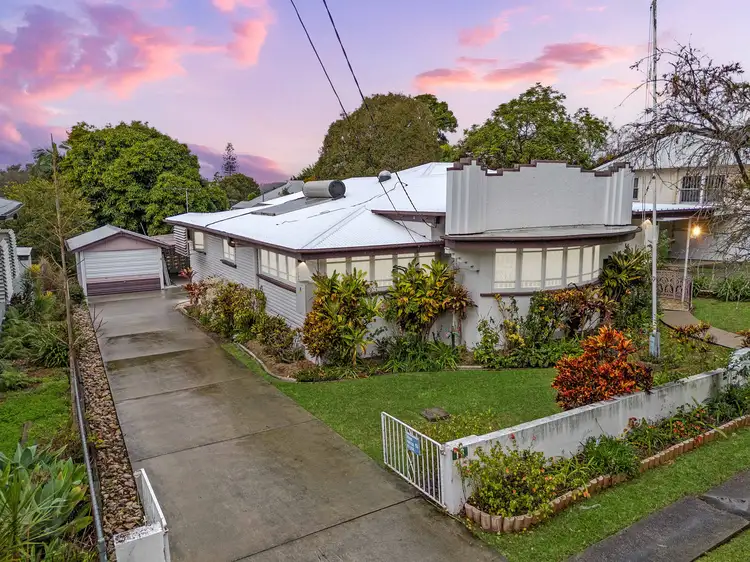 16 Tregair Street, Newtown QLD 4305