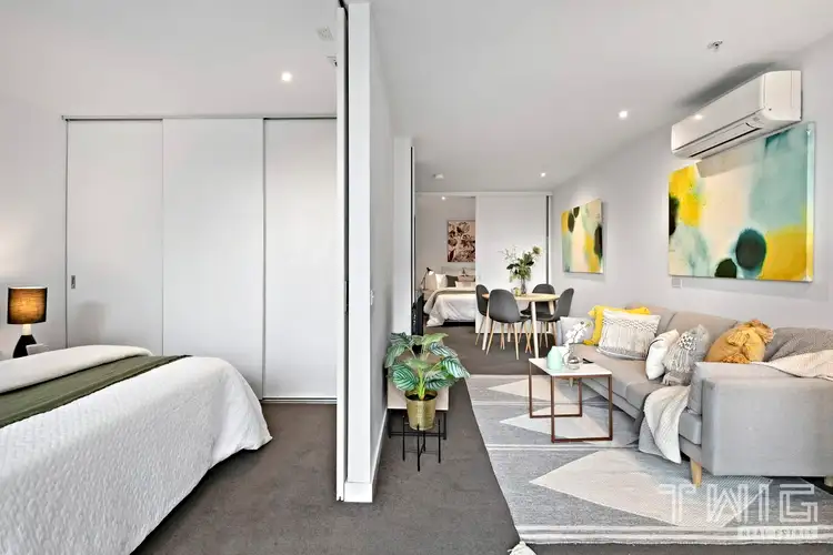 Second view of Homely apartment listing, LV 18/7 Katherine Place, Melbourne VIC 3000