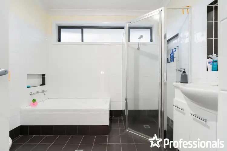 Sixth view of Homely semi-detached listing, 2/14C West Street, West Bathurst NSW 2795