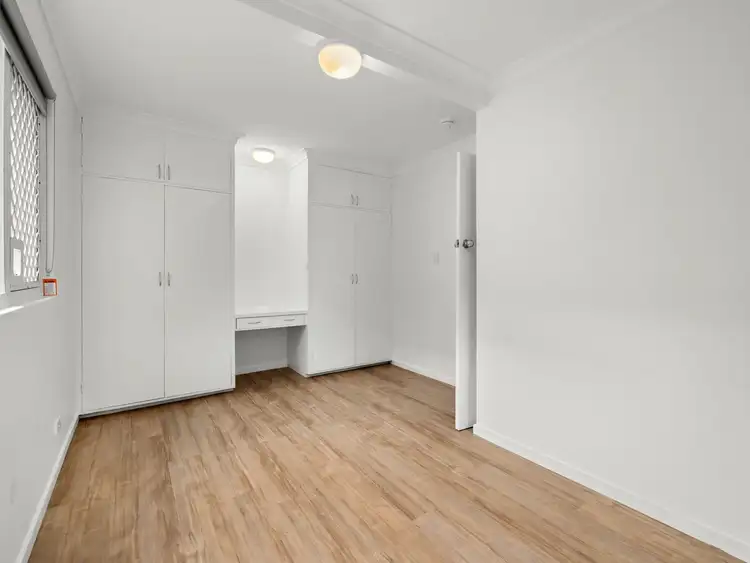 Sixth view of Homely unit listing, 3/136 Waterton Street, Annerley QLD 4103