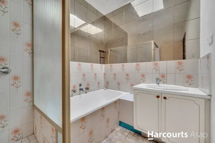 Fifth view of Homely unit listing, 2/1389 Heatherton Road, Dandenong VIC 3175