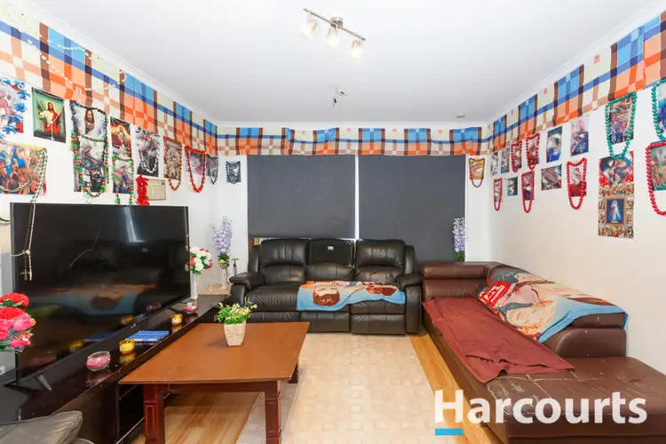 Fifth view of Homely house listing, 5 Conferta Crescent, Doveton VIC 3177