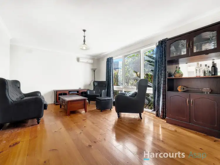 Second view of Homely house listing, 4 Renbold Place, Mulgrave VIC 3170