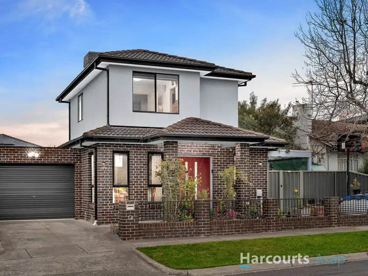 10A Deakin Crescent, Dandenong North VIC 3175