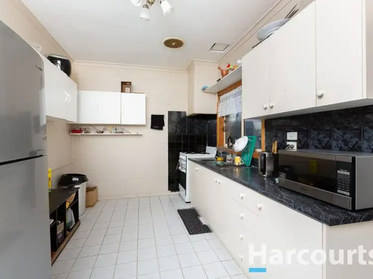 Fifth view of Homely unit listing, 10 Godfrey Crescent, Dandenong VIC 3175
